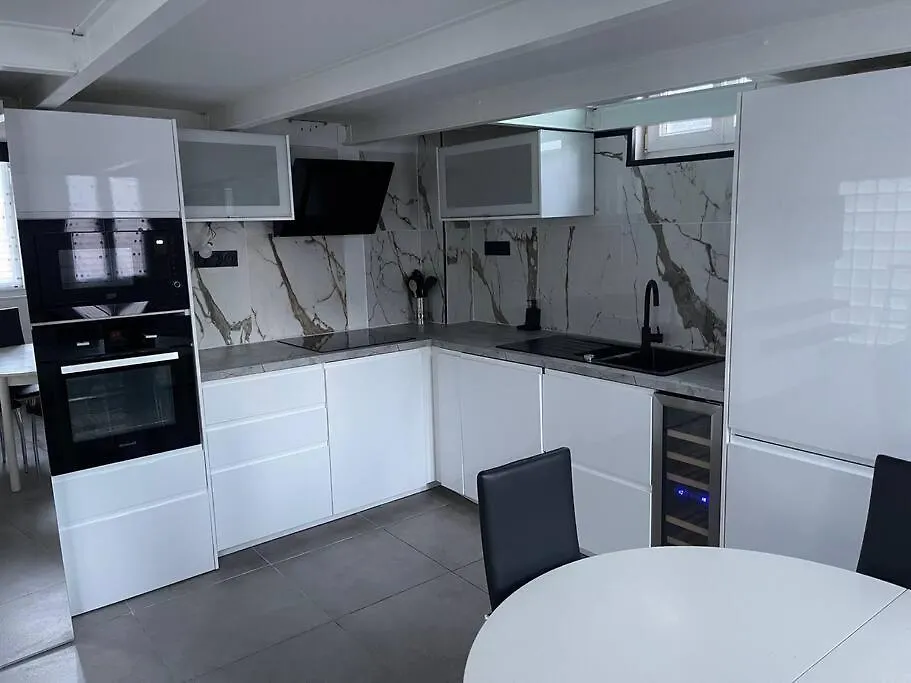 Maison De Ville Avec Garage - Prado Farges Marseille Apartment